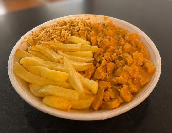 Marmita de Strogonoff de frango