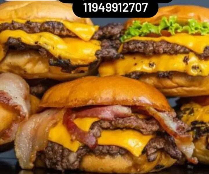 Alexandre Roldan (Alex Burguer)